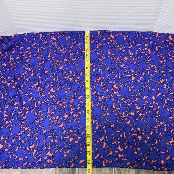 Old Navy Floral Print Scarf - Picture 8 of 8